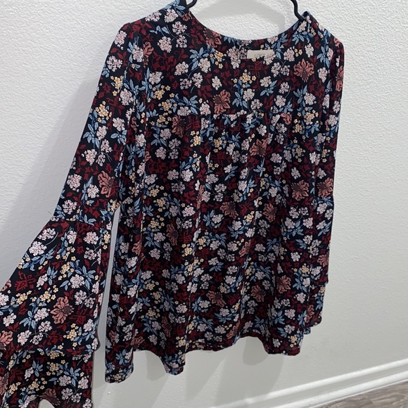 Loft Outlet Bell Sleeve Floral Top - Picture 2 of 4